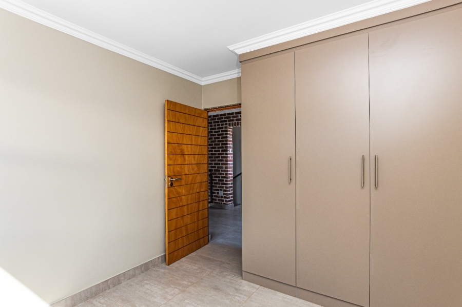 3 Bedroom Property for Sale in La Camargue Private Country Estate North West